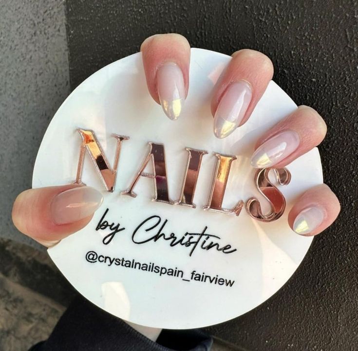 MOSTRADOR DE UÑAS